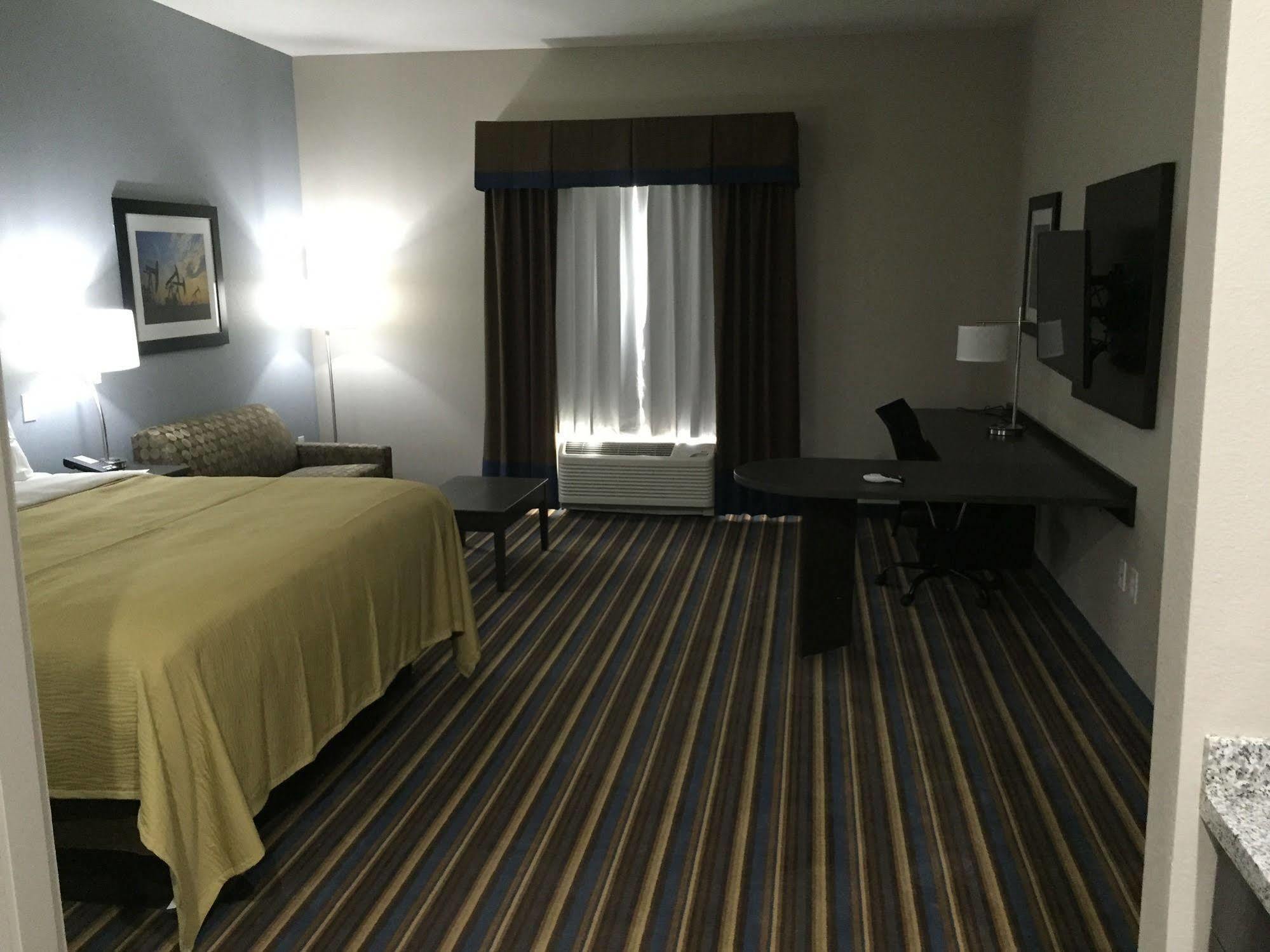 Mainstay Suites Одеса Екстер'єр фото